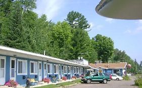 Carla'S Inn And Restaurant